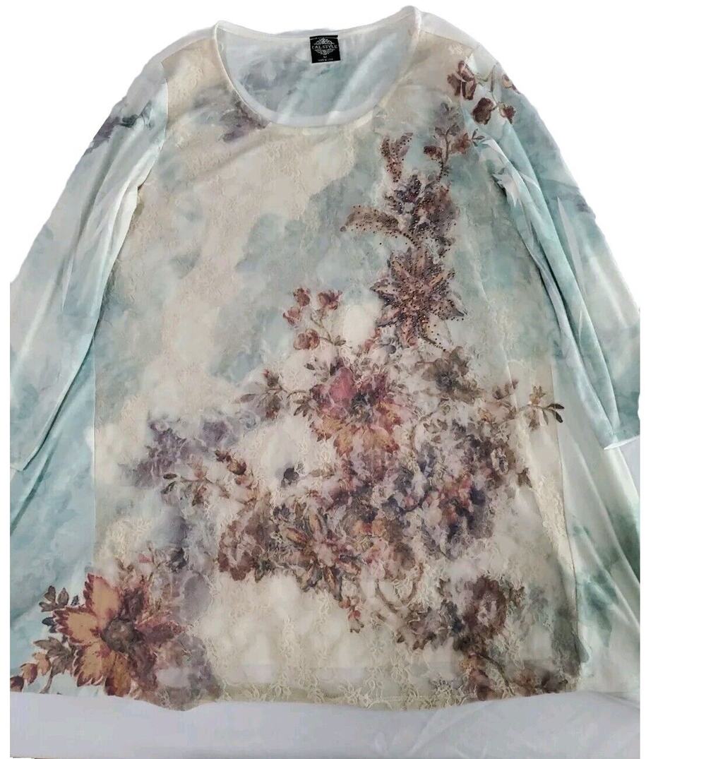 Calstyle Women's Blouse Multicolor Size Medium Polyester Blend Stretch Pullover